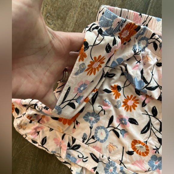 Kate Spade Floral Print Women Shorts - Picture 4 of 4